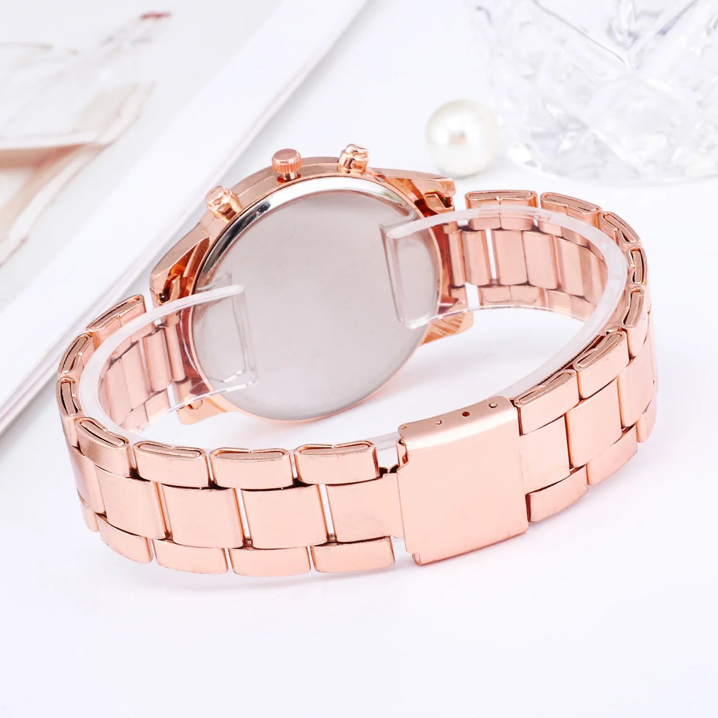 Luxury Quartz Watch Women Business Fashion Casual Round Rhinestone Silver Stainless